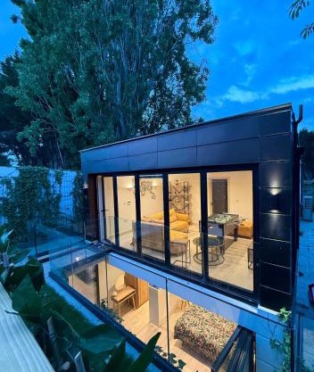 Chic 2 Bedroom Modern Cave House