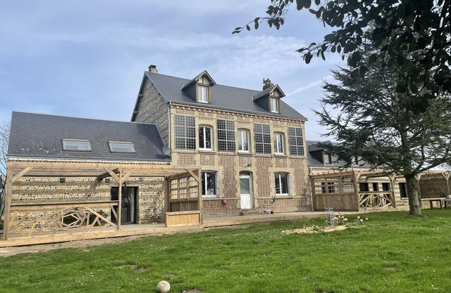 Chic et Durable Entre Honfleur et Etretat, Maison de Charme Écoresponsable