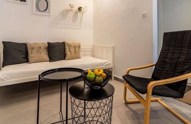 Chic Hideaway 1-Bedroom Apartment in Larnaca