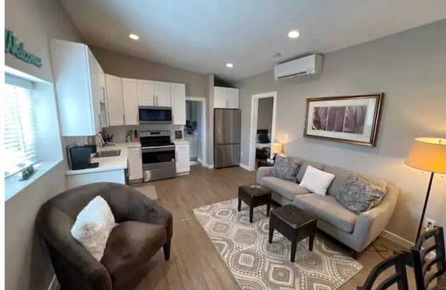 Chic & intimate 2 bedroom