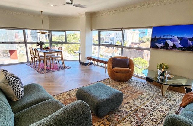 Chic penthouse apartment in heart of Darlinghurst