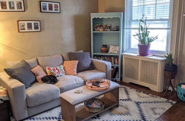 Chic Philly Retreat: Entire Home w/ Garden