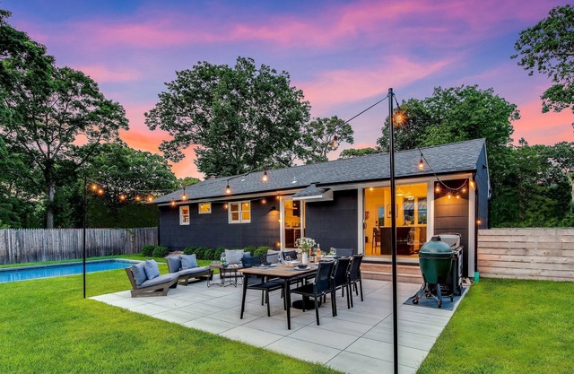 Chic Sag Harbor Beach Bungalow w/Pool Walk to Beach