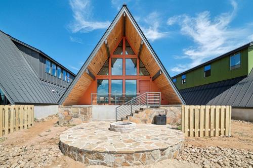 Chic Spacious A-Frame Ideal for a Relaxing Getaway in Texas