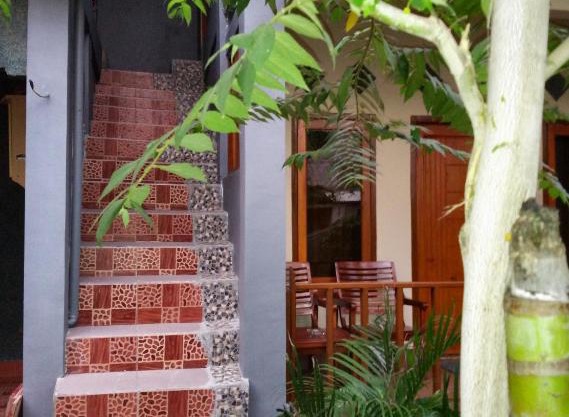 Chika House