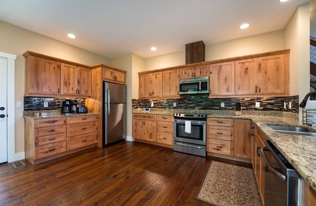 Chinquapin Cottage | 3 Bed, 3 Bath