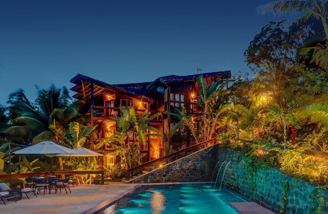 Chocolate Hotel