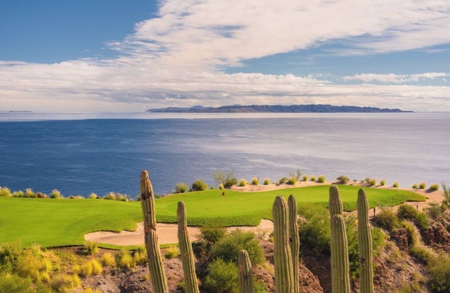 Christmas Vacationn2-bedroom resort in phenomenal Loreto