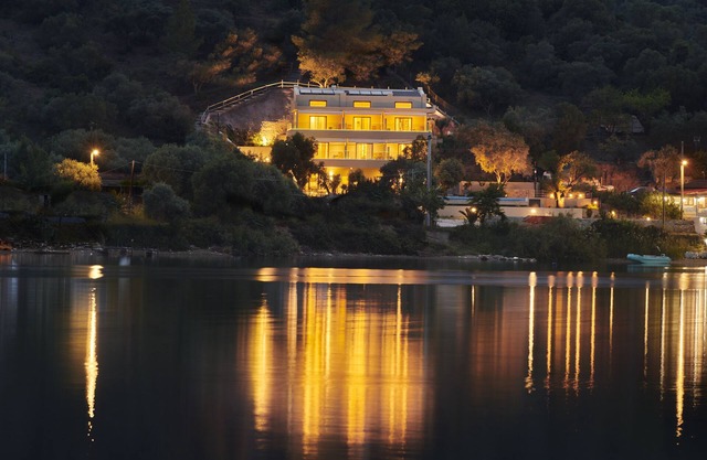 Chronos Hotel