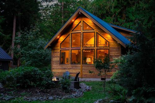Church Mountain View Chalet