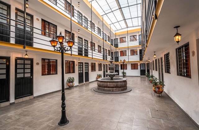 Cinco de Mayo Hotel