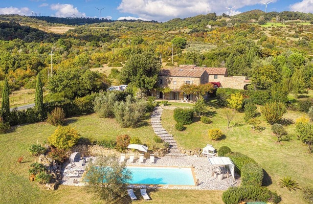 Cinque Cipressi 8, Emma Villas