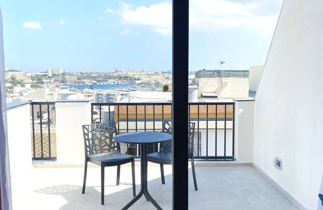 Citizen suites