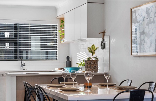 City Break - Hamilton Holiday Home