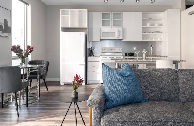 City Club CBD Condos