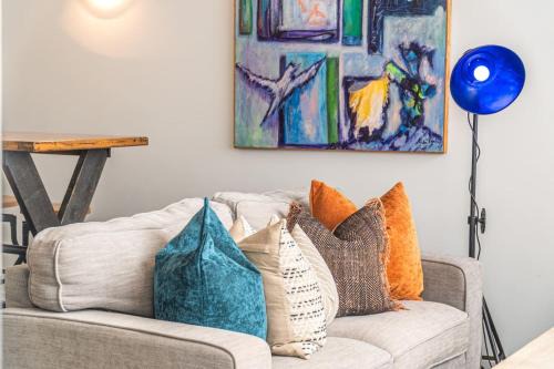 City Escape with Harbour View and Free Secure Parking