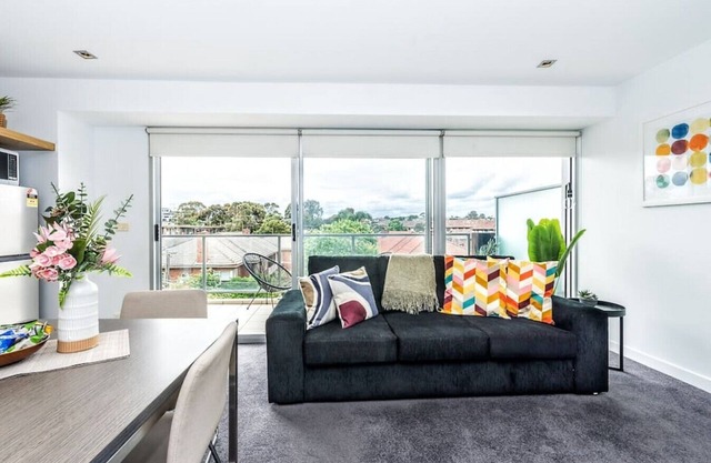 City Views 202 in St Kilda ⭐