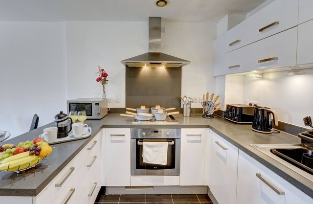 Citycentre - 2Br - Free Parking - Wifi - 2baths