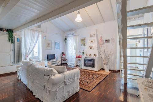 Claire's Attic