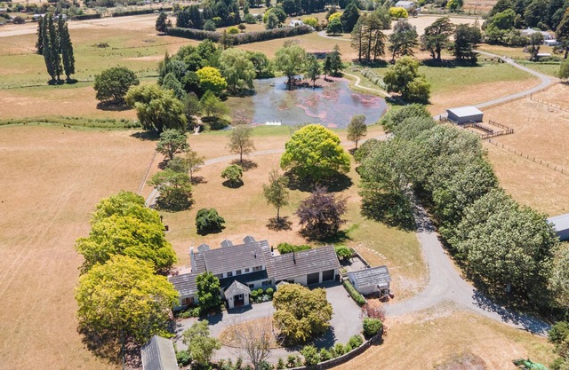 Clarendon Estate - Masterton Holiday Home
