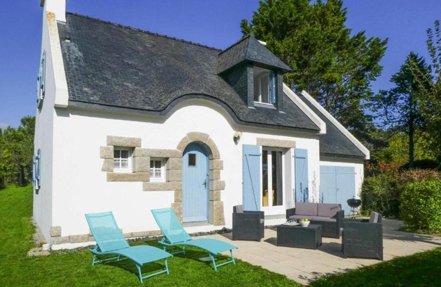 Classic Breton holiday home in Sarzeau
