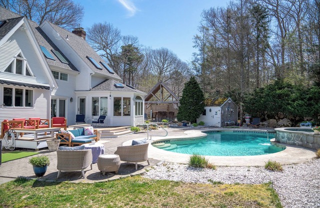 Classic Cape Cod Retreat with Amazing Backyard Amenities - why leave?