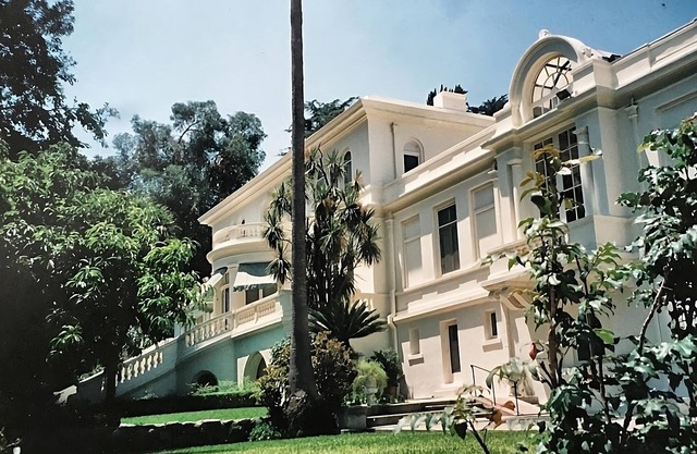 Classic One Kind Bed Room at Pasadena Hotel & Pool
