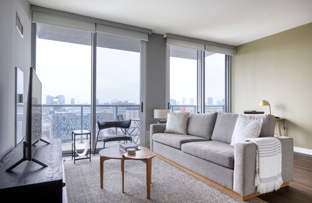 Classic River West 1BR w/Roofdeck & W/D, nr Blue Line, by Blueground