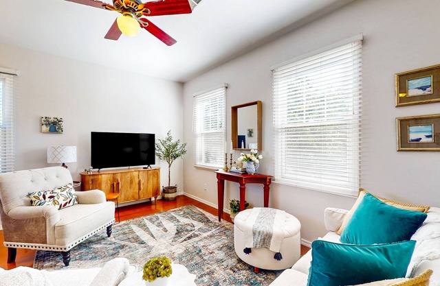 Classy house near trails with pools, playground, basketball & beautiful upgrades