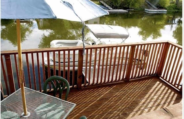 Clear Lake Vacation Home on the Water-Close to Wine-Tasting!