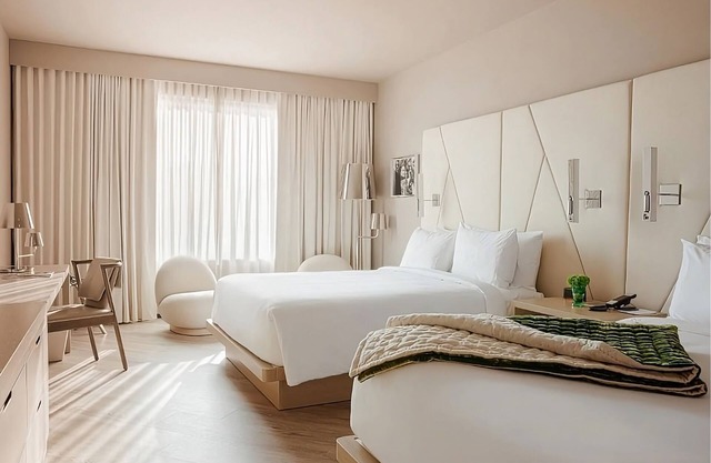 Close to Disney's Boardwalk! 2 Convenient Rooms w/Free Parking, Pool, Shuttle!