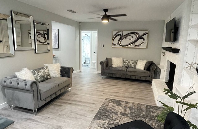 Close to Downtown Town Austin TX