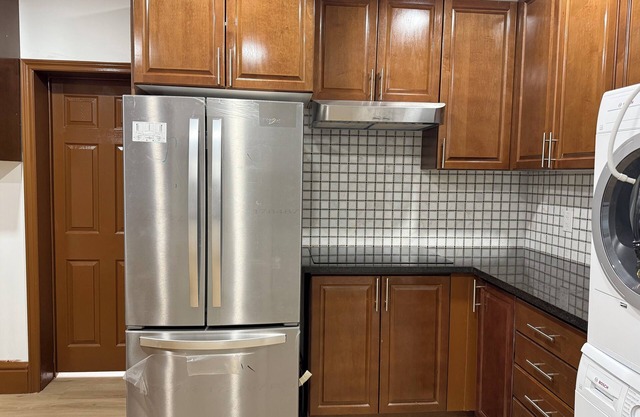 Close to Downtown/University of Guelph Personal Room 1