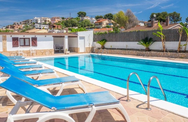 Club Villamar - Nice villa for rent for 10 persons with private pool