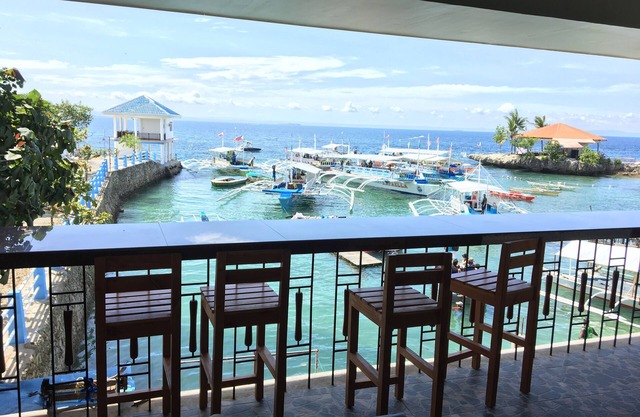 CNC DIVE RESORT