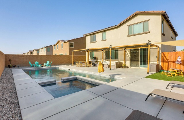 Coachella Home w/Game Room & 1 PM Check-Out