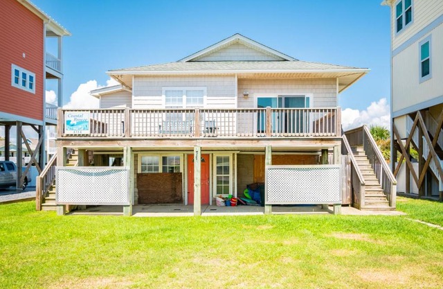 Coastal Breeze by Oak Island Accommodations