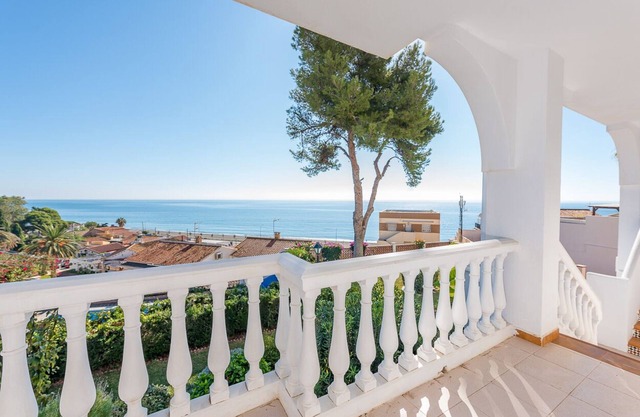 Coastal Haven: Your Perfect Escape in Benajarafe