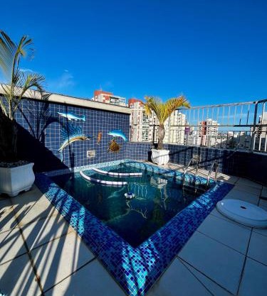 Cobertura com Piscina e Churrasqueira Privativa