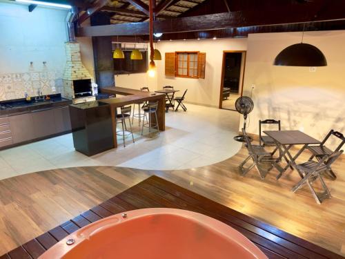 Cobertura Jacuzzi e Area Gourmet Sao Judas
