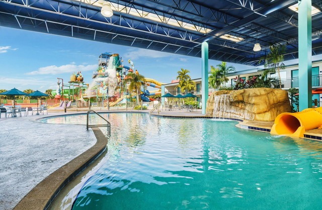 CoCo Key Hotel and Water Resort