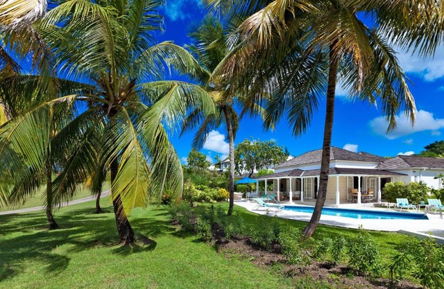 Coconut Grove 1, Luxury Villa by Island Villas