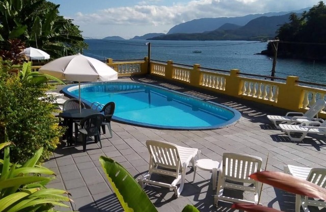 colonial hotel de ilhabela