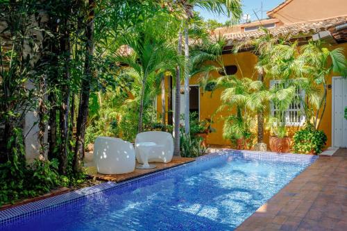 Colonial Villa with Private Pool 7BR in Cartagena Old Town