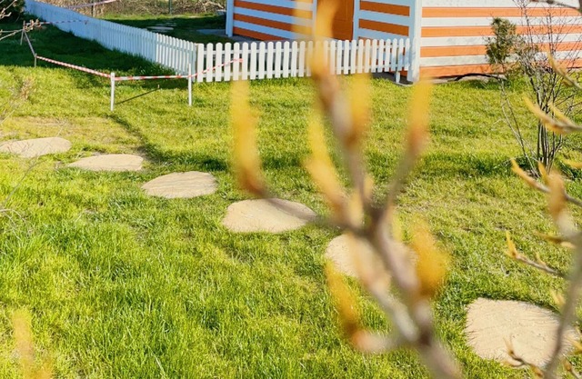 colorful house in a quiet area, close to the forest and beach