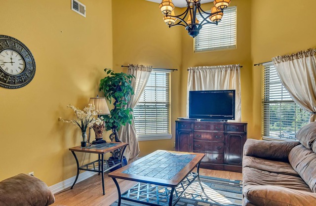 Come Hideaway at this 2 Bed + Loft Condo at Morningside!