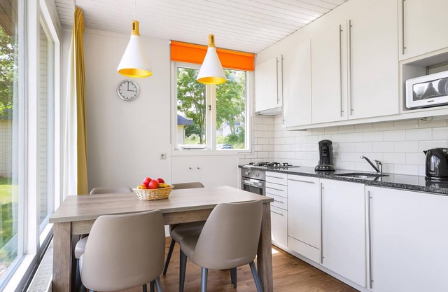 Comfort 4-person bungalow in the holiday park Landal Hochwald