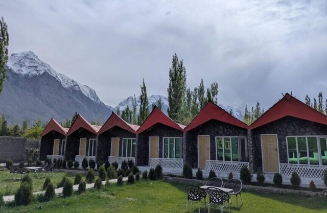 comfort Hotel & Huts