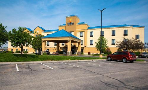 Comfort Inn & Suites Hutchinson