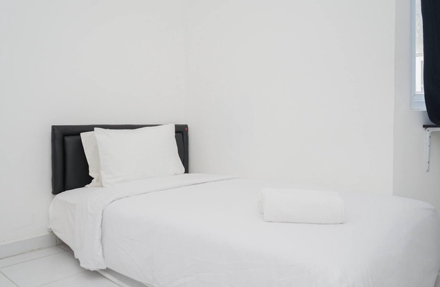 Comfort Studio No Kitchen Apartment At Aeropolis Residence